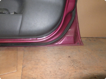Tür vorn rechts Nissan Primera AT9 Pink EFH Spiegel