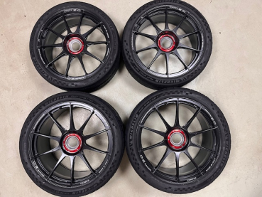 OZ Superforgiata CL Black Matt 9x20 ET41 11,5x21 ET67 Porsche GT3 Michelin Pilot Sport Cup 2