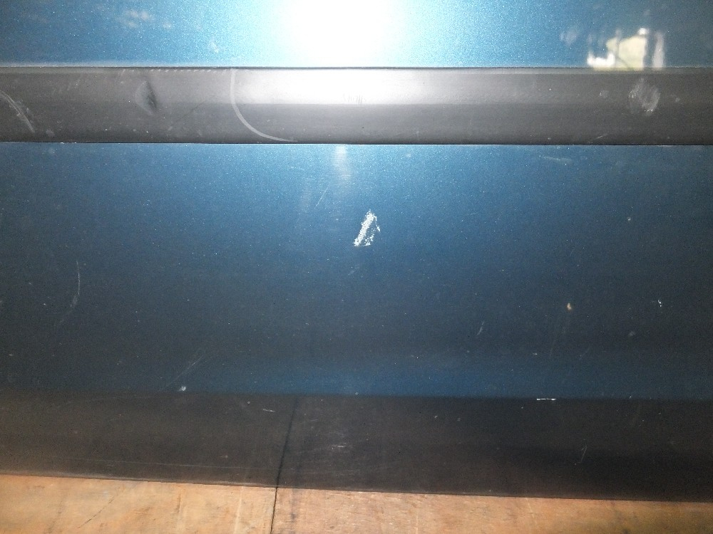 Tür vorn links Opel Corsa C 5-türig blau EFH Spiegel