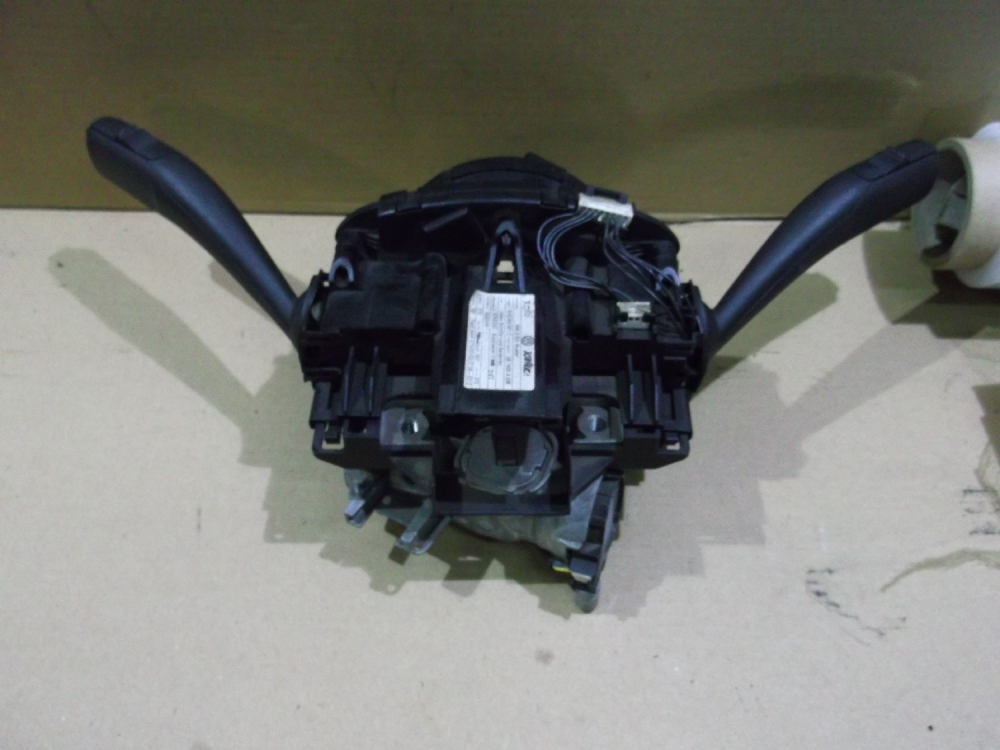 Schaltereinheit Muster 5K0953501C Wischerschalter Blinkerschalter